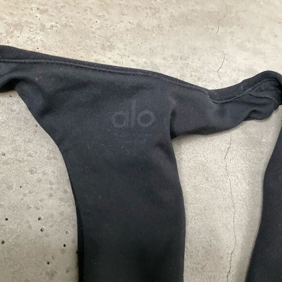 Alo Yoga Racerback Sports Bra - Picture 3 of 6